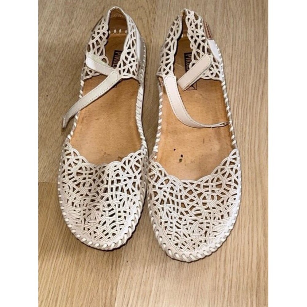Pikolinos sandals